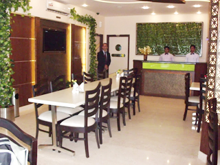 Asian Plaza Hotel Dharamshala Restaurant