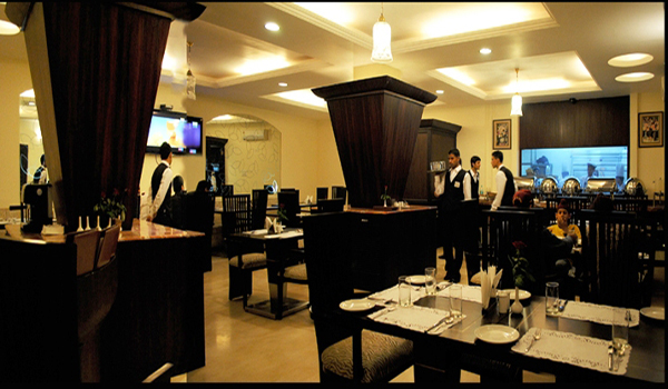 The Grand Raj Hotel Dharamshala Restaurant