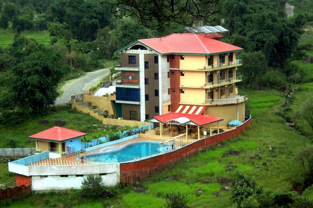 The Woods Hotel Dharamshala
